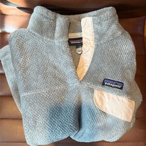 Patagonia Girls “Re-Tool” Pull Over Chest pocket Hoody Style Front Pocket